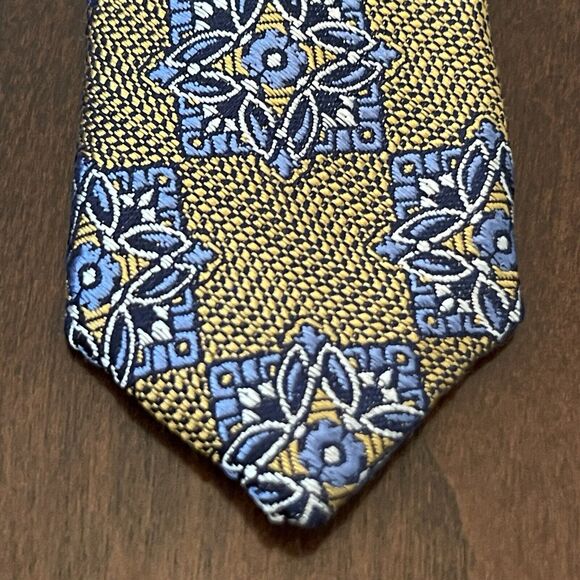 Jos. A. Bank Reserve Gold Blue 100% Silk Men’s Neck Tie Made In China - Picture 6 of 9